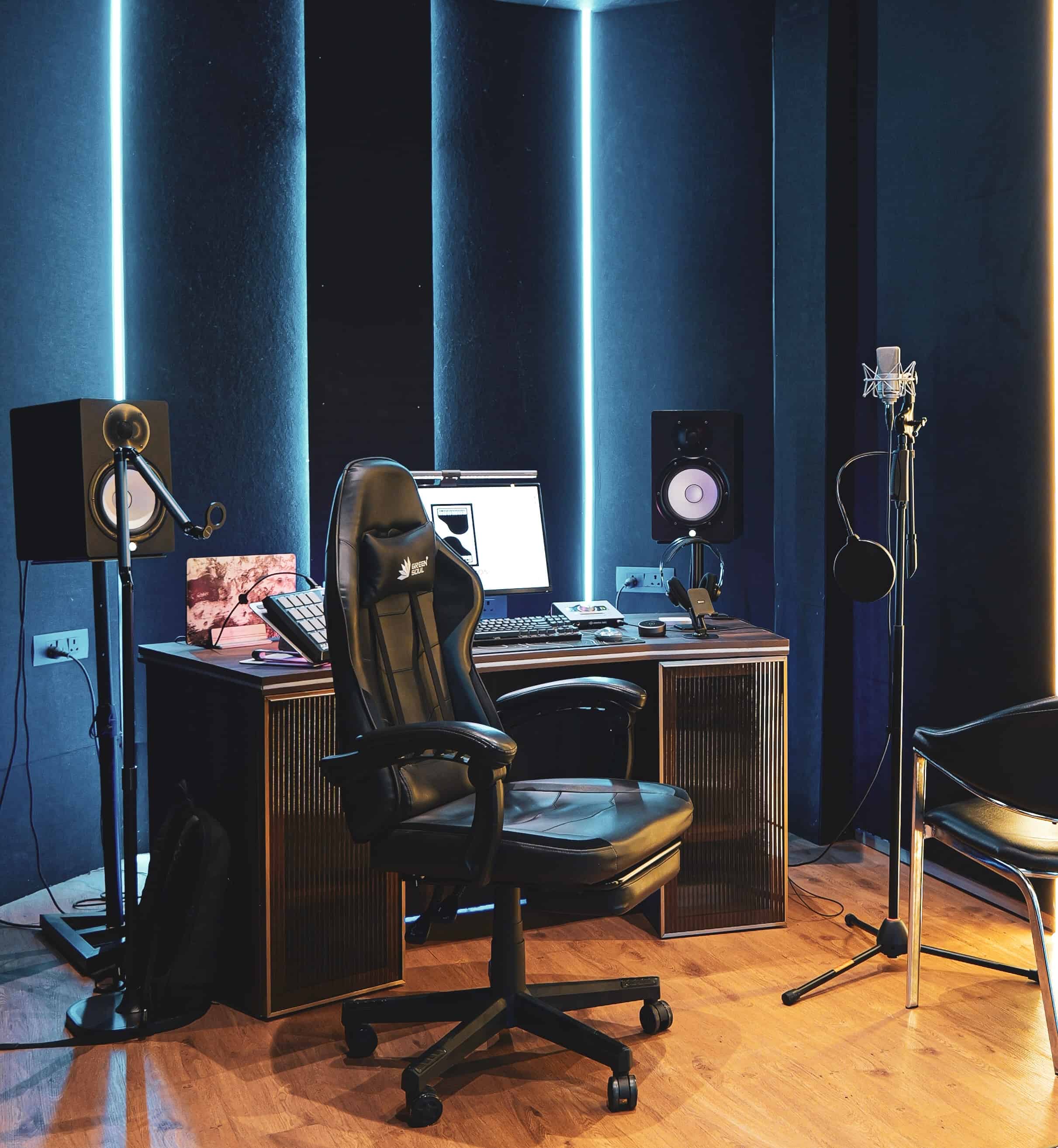 Main Workstation